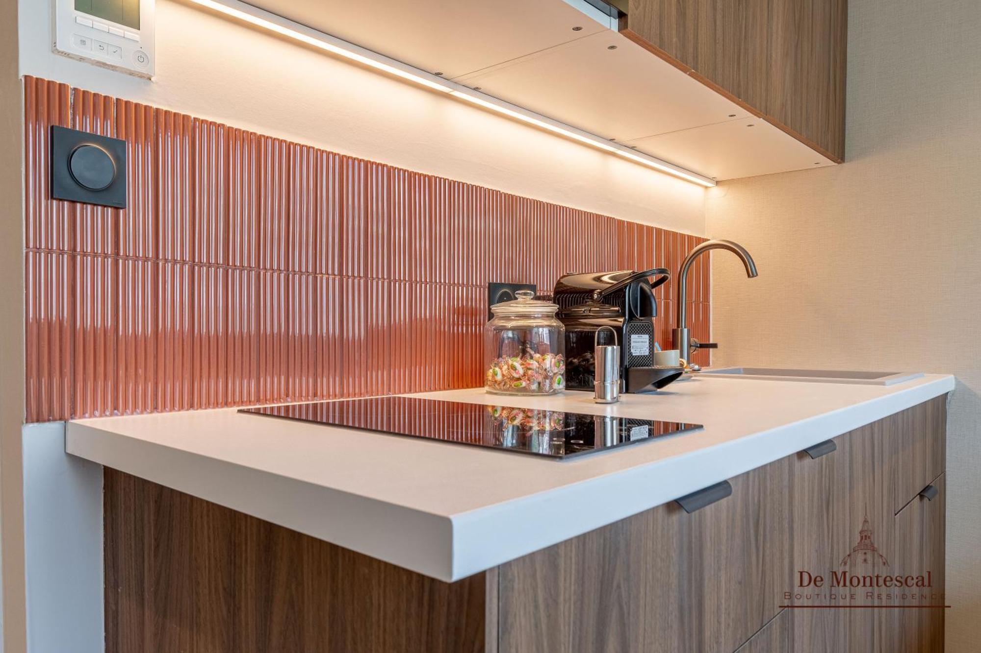 De Montescal- Montparnasse Central With Ac 11 To 14M2 Studio In A Prime Location Paris Eksteriør billede